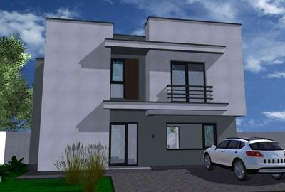 Casă cu 4 camere în Central - 2