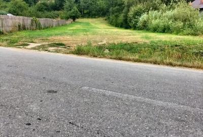 Teren de 2189 mp, în Bârzești - 2