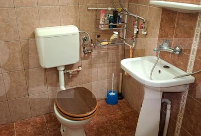 Casă cu 5 camere cu Teren 2900 Mp în Central - 1