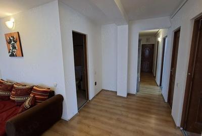 Apartament cu 3 camere decomandat în Gara Mica - 7