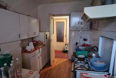 Apartament cu trei camere de vanzare in cartierul Rodnei, Reghin - 3