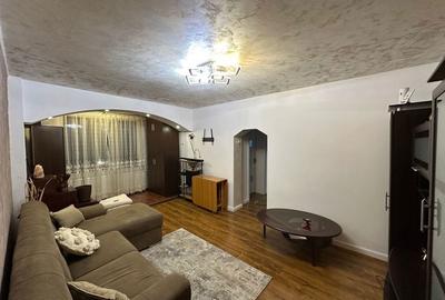 Apartament cu 3 camere semidecomandat în Exterior Vest - 1