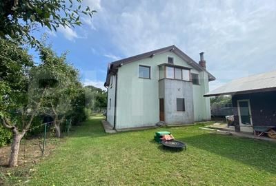 Casa spatioasa cu teren generos de 1910mp Valea Ursului Iasi