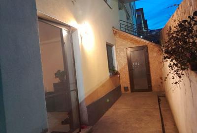 Apartament cu 2 camere decomandat în Rediu - 3
