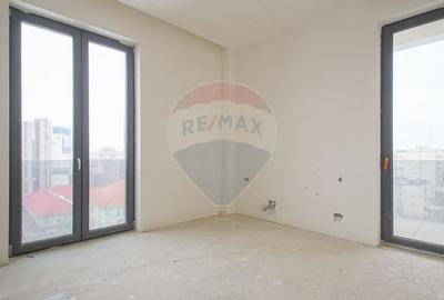 Penthouse cu 3 camere decomandat în Centrul Civic - 12