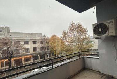 Apartament cu 5 camere semidecomandat, mobilat în P-ța Amzei - 16