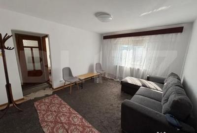 Apartament cu 2 camere semidecomandat, mobilat în Micro 6 - 1