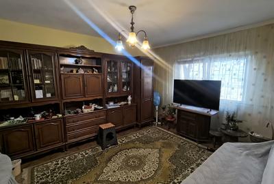 Apartament cu 3 camere decomandat, mobilat în ICIL - 1
