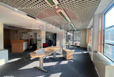 Spațiu comercial, de 4,500 mp, în Central - 6