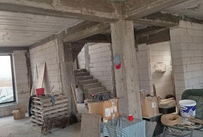 Casă cu 5 camere cu Teren 500 Mp în Cârcea - 16