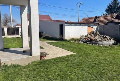 RONAT - Casa Individuala - 6 cam - 3 bai - Piscina - Terasa - Garaj 56mp - Panou - 8