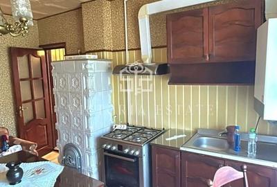 Casă individuală cu 3 camere cu Canalizare în Schei - 11