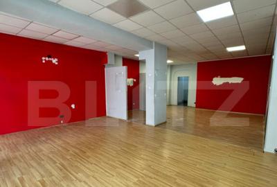 Spațiu comercial, de 111 mp, în Decebal - 7