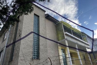 Apartament cu 4 camere decomandat în Central - 4