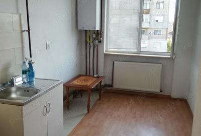 Apartament cu 2 camere semidecomandat în Central - 3
