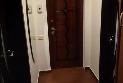 Apartament cu 2 camere decomandat în Militari