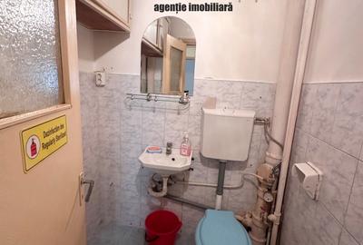 Apartament 3 camere,zona Vest,parter inalt - 12