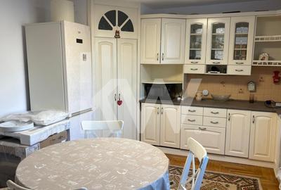 Casa de inchiriat in Brasov, utilata si mobilata, curte proprie! - 1