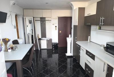Inchiriez apartament cu doua camere - 7