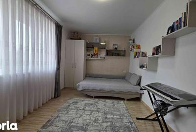 Casă cu 3 camere cu Teren 1008 Mp în Sânmartin - 4