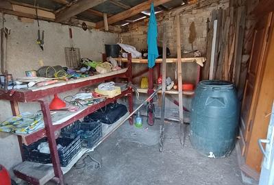 Casă cu 2 camere în Central