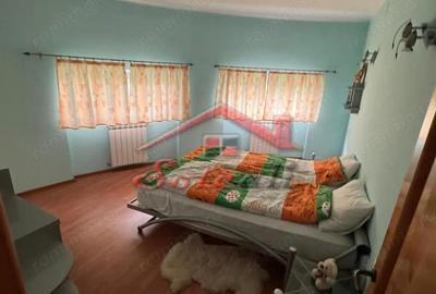 Casă cu Teren 2404 Mp în Cornu