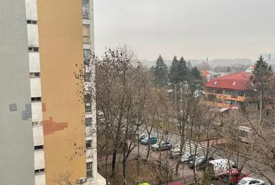 Apartament cu 2 camere decomandat în Baba Novac - 3