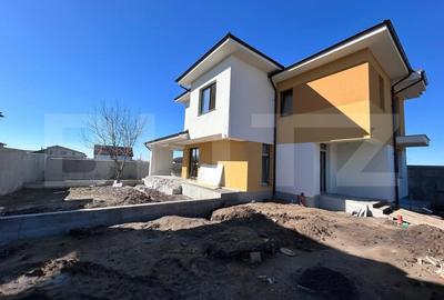 Casă individuală cu 4 camere cu Teren 500 Mp în Exterior Est
