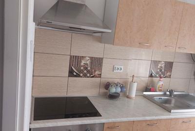 Apartament cu 2 camere semidecomandat în Central - 1