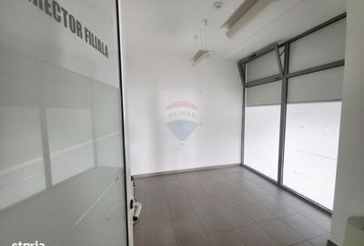 Spațiu comercial, de 828 mp, în 1 Mai - 3