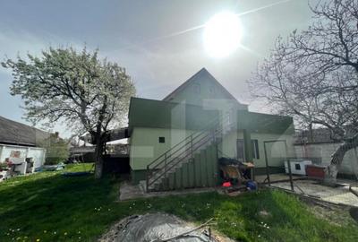 De vanzare casa, 8 camere, 300 mp, teren 1940 mp Sacalaz - 2