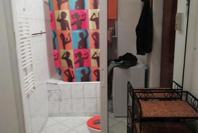 Garsonieră semidecomandată în 1 Decembrie 1918