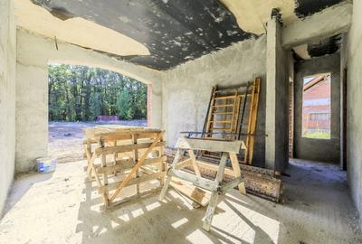 Vilă De Vanzare  Conac Modern  Zonă De Vis Cu Pădure Și Gară La Scară - 13