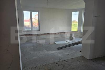 Casa de vanzare cu 8 camere+3 camere beci, 360mp, zona RAR (VETIS) - 8