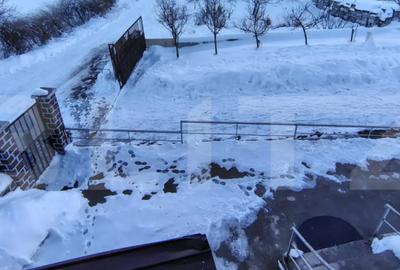 Casă cu 4 camere cu Teren 992 Mp în Răscruci