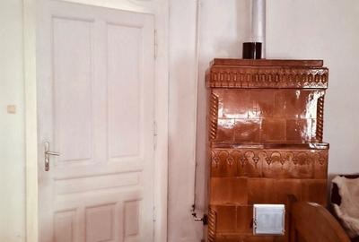 Casă cu 5 camere în Codlea - 1