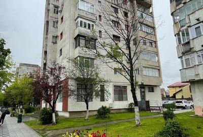 Apartament cu 3 camere decomandat în Unirii Nord - 2