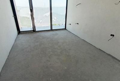 Casa noua tip duplex, in  Europa, strada linistita, cu panorama ! - 9