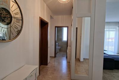 Apartament cu 3 camere semidecomandat, mobilat în Dumbrăvița - 10