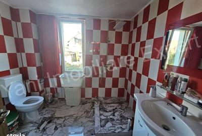 Casă cu 3 camere cu Teren 290 Mp în Central - 16