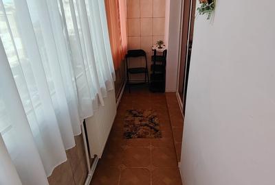 Apartament 2 camere decomandat – Micro 20, mobilat și utilat Apartament 2 camere decomandat – Micro 20, mobilat și utilat - 4