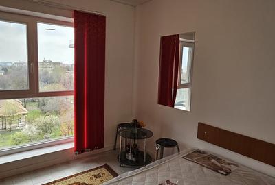 Apartament cu 2 camere decomandat în Berceni - 1