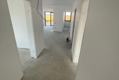 Casă cu 4 camere în Sântandrei - 3