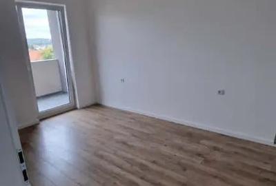 Apartament cu 2 camere decomandat în Vest - 10