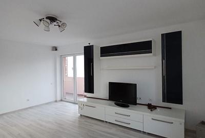 Apartament cu 3 camere decomandat în Central - 1