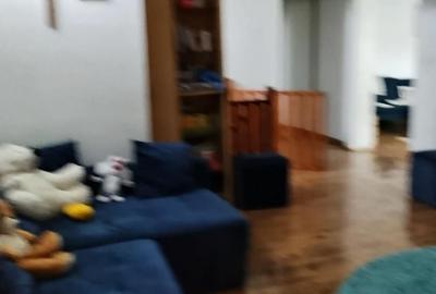 Casă cu 6 camere cu Teren 240 Mp în Transilvaniei - 3