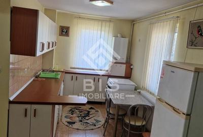 Apartament cu 3 camere decomandat, mobilat în Unirea - 1
