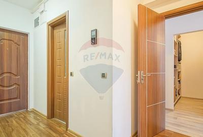 Apartament cu 2 camere decomandat, mobilat în Tractorul - 9