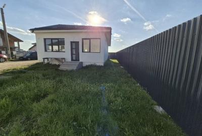 Casă cu 3 camere în Central - 5