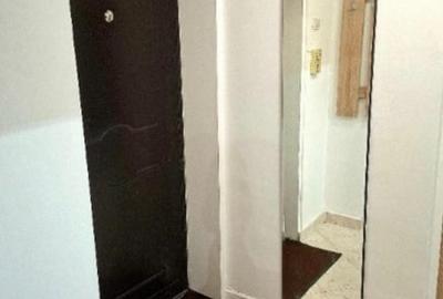 Garsonieră decomandată, mobilată în Nerva Traian - 5